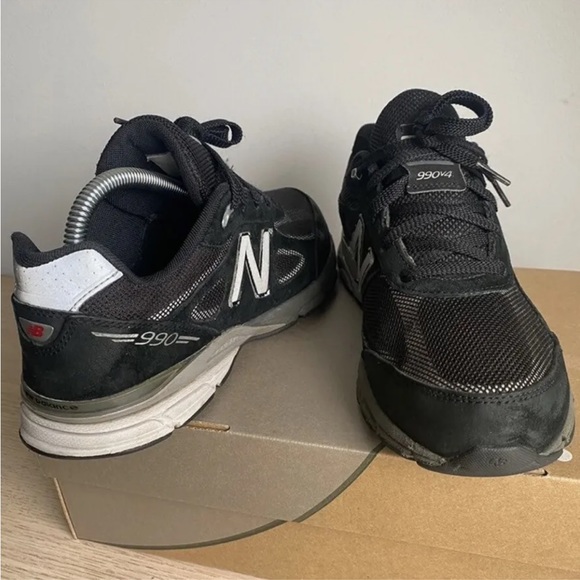 RARE 2016 New Balance 990 Black Sneakers - 7 Y - 8.5 W - Picture 6 of 12